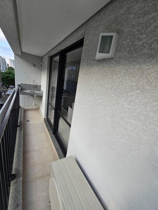 Moderno Com Sacada Ap 48 Soho Life *