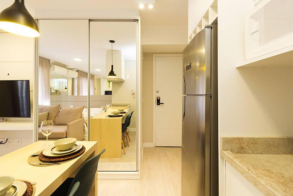 Moderno Com Sacada Ap 48 Soho Life Curitiba
