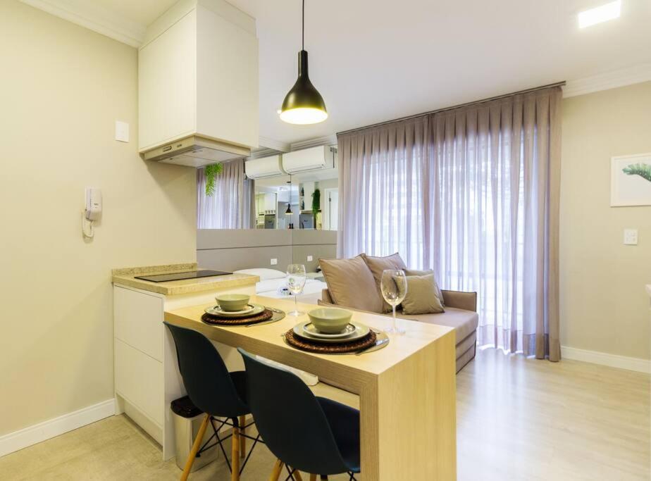 Moderno Com Sacada Ap 48 Soho Life Curitiba